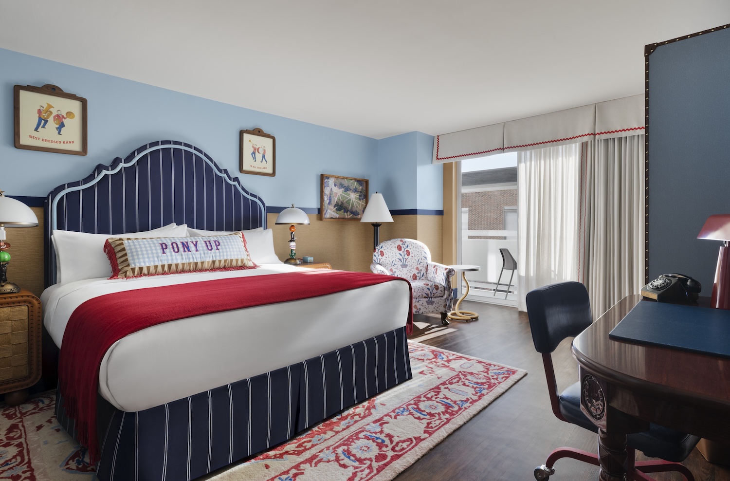 Guest room at Graduate by Hilton Dallas